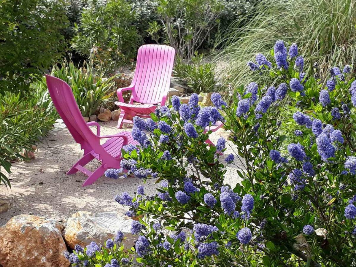 La Colombe Bed and Breakfast Tourrettes Eksteriør billede